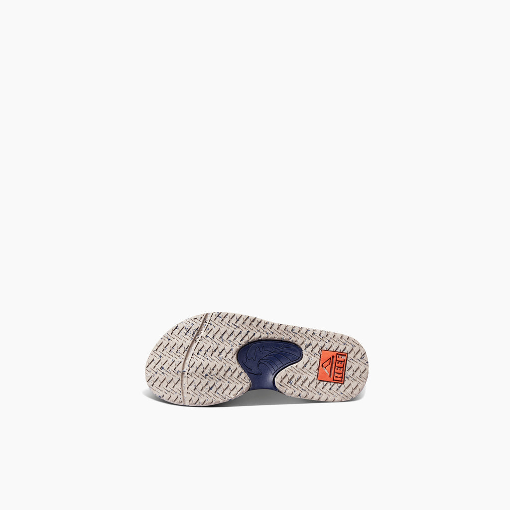 Little Fanning - Taupe/Navy - Underside View