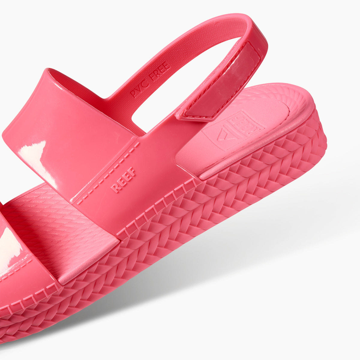 Reef Water Vista - Hot Pink - Down the Line 2 View