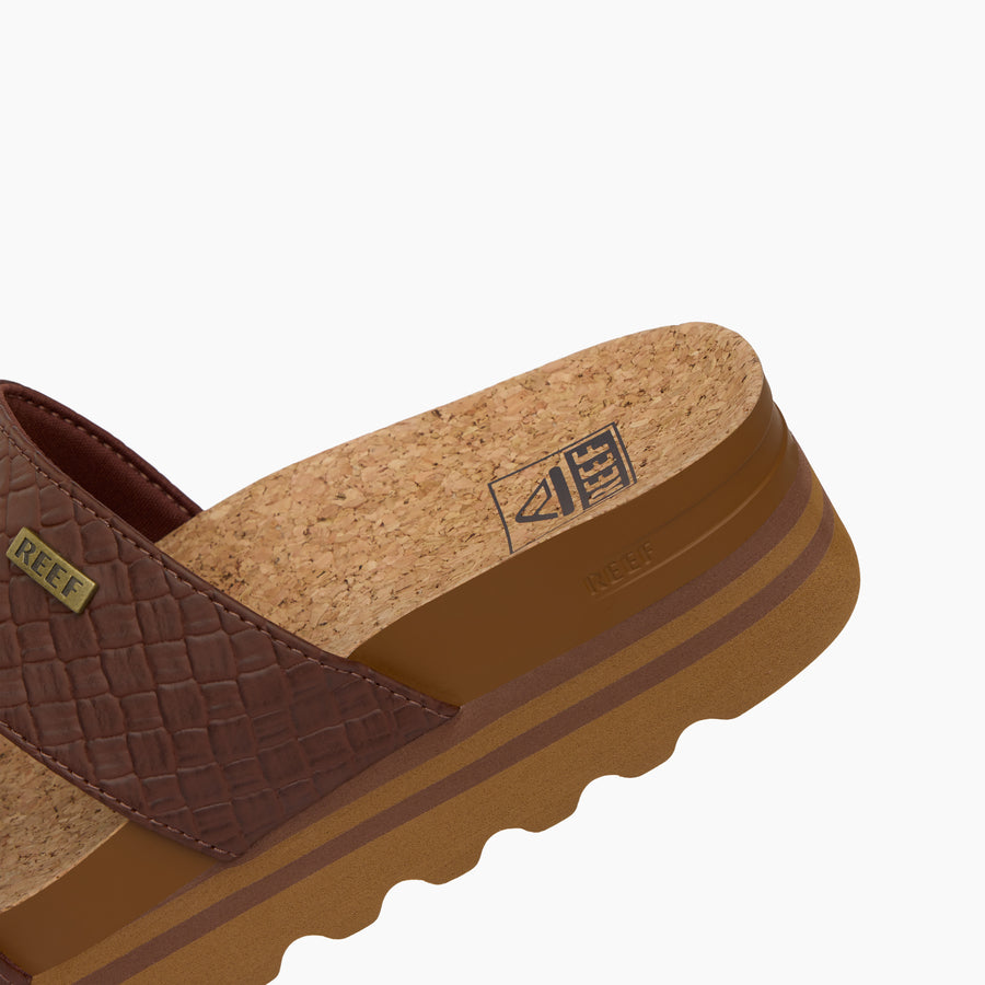 Cushion Vista Hi - Chocolate Wicker - Down the Line 2 View