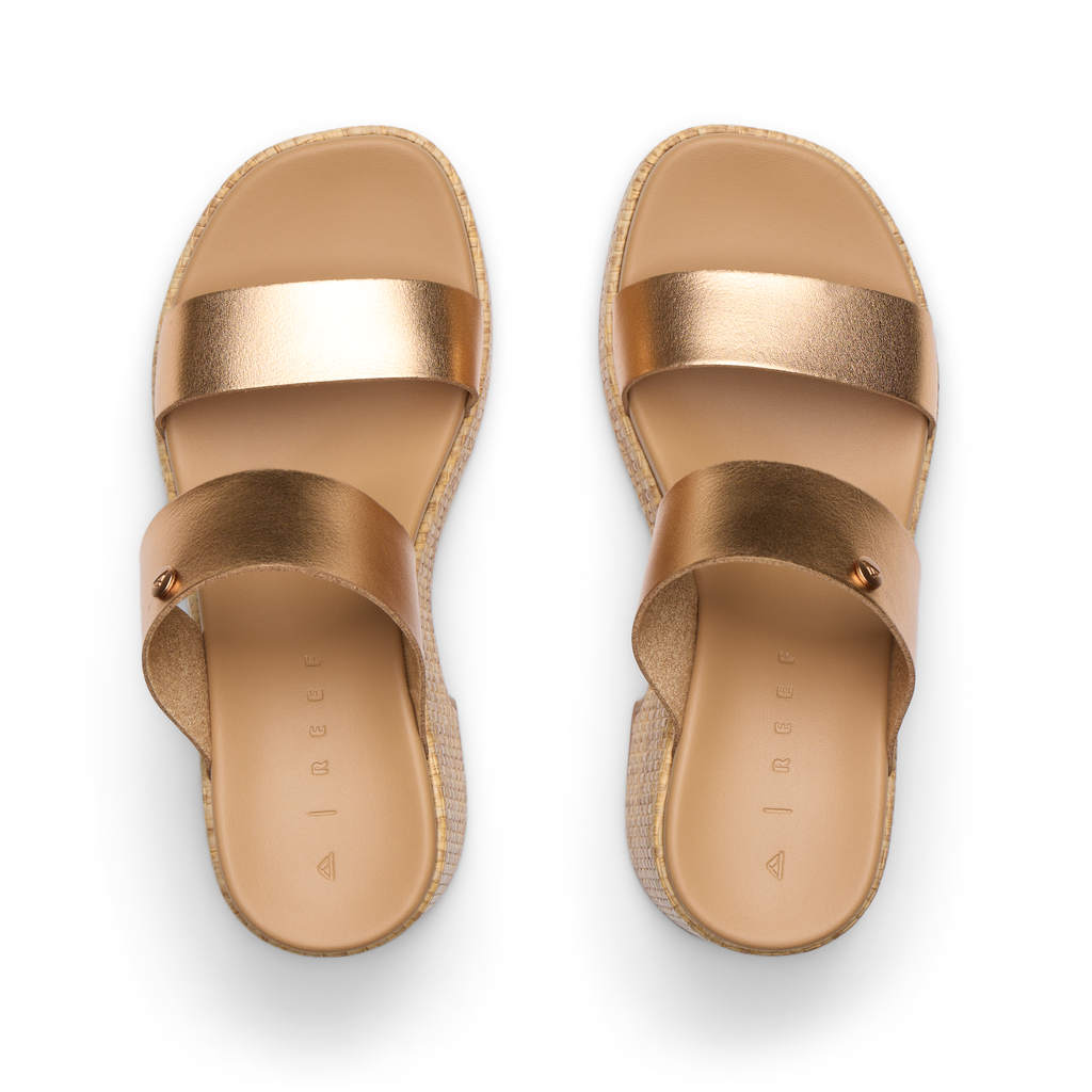 Top view of women's Sunset Ibiza sandals in bronze, beach-inspired with padded footbed and anatomical arch support.