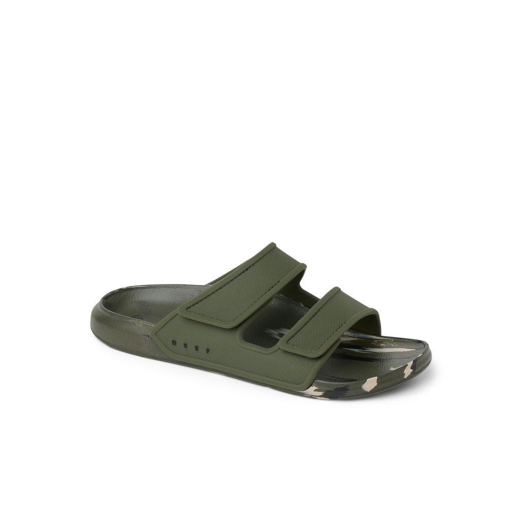 Oasis Adapt sandal facing right, men's green sandal with adjustable straps and cushioned water-friendly footbed.