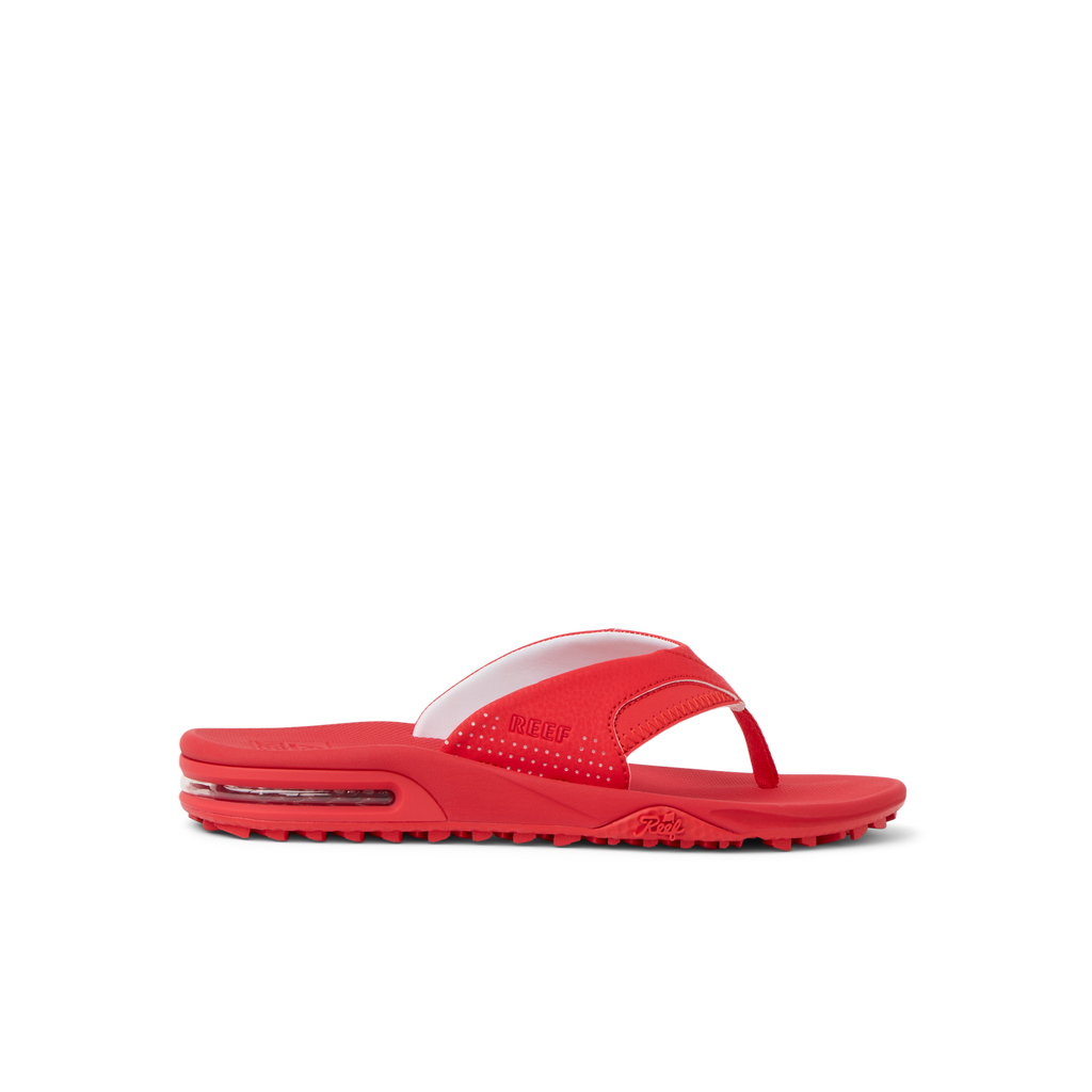Side view of red Fanning Pregame men's sandal with soft-rebound cushioning and anatomical arch support for beach comfort.
