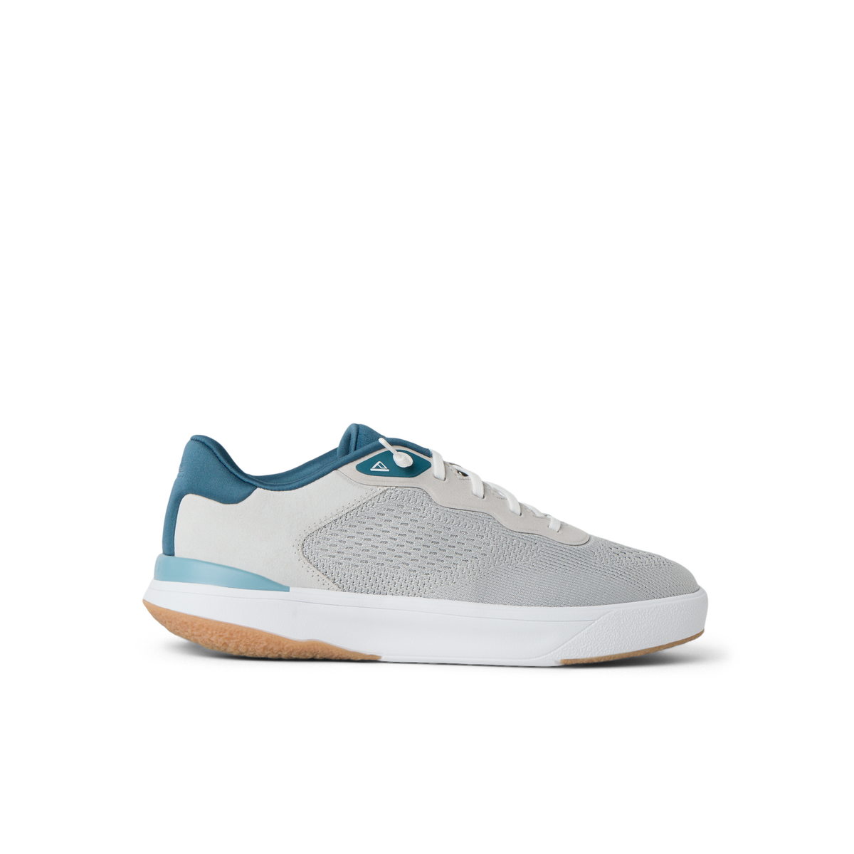 Side view of Shoreline Del Mar men's sneaker in grey and blue with cushioned, lightweight design for beach and everyday comfort.